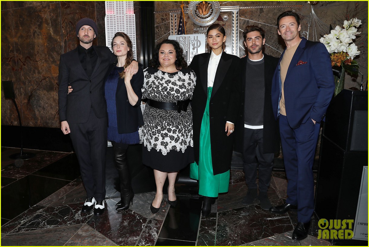 Full Sized Photo of zac efron zendaya empire state building 05