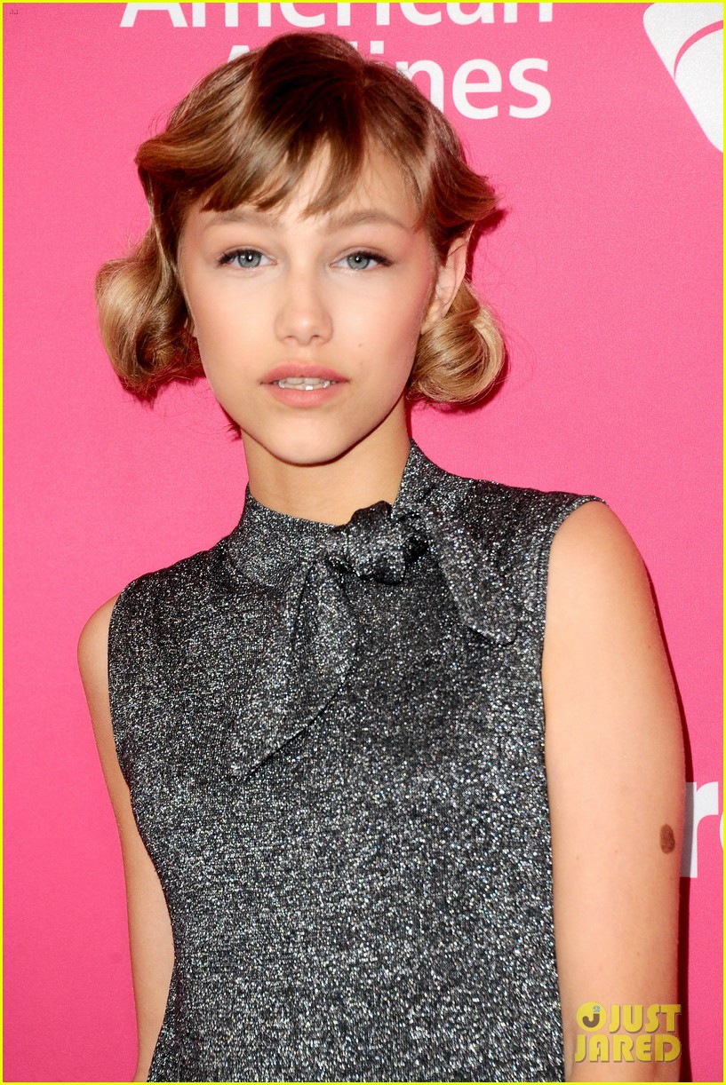 Grace Vanderwaal Accepts Rising Star Award From Billboard Video Photo 1125710 Photo 