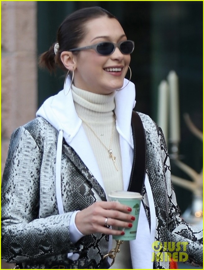 Full Sized Photo Of Bella Hadid Shows Off Her Incredible Style In Aspen