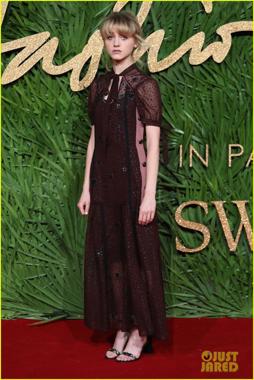 Charlie Heaton & Natalia Dyer Make One Cute Couple at Fashion Awards