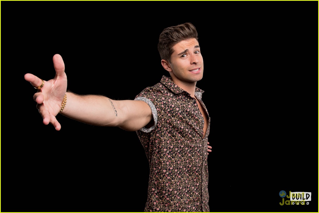 Full Sized Photo of jake miller build series appearance 08 Jake