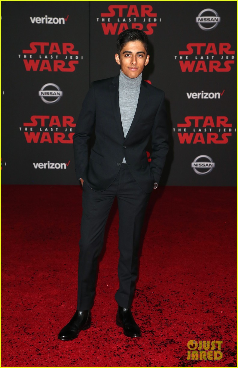 Full Sized Photo of jenna ortega booboo stewart star wars last jedi