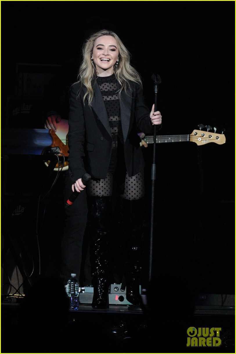 Sabrina Carpenter Joins Liam Payne at Jingle Ball in Tampa! | Photo