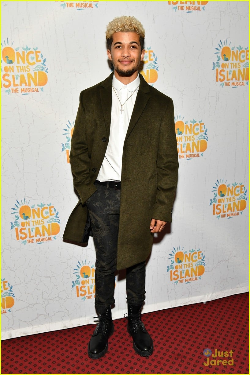 Full Sized Photo of jordan fisher once island bway opening 02 | Jordan