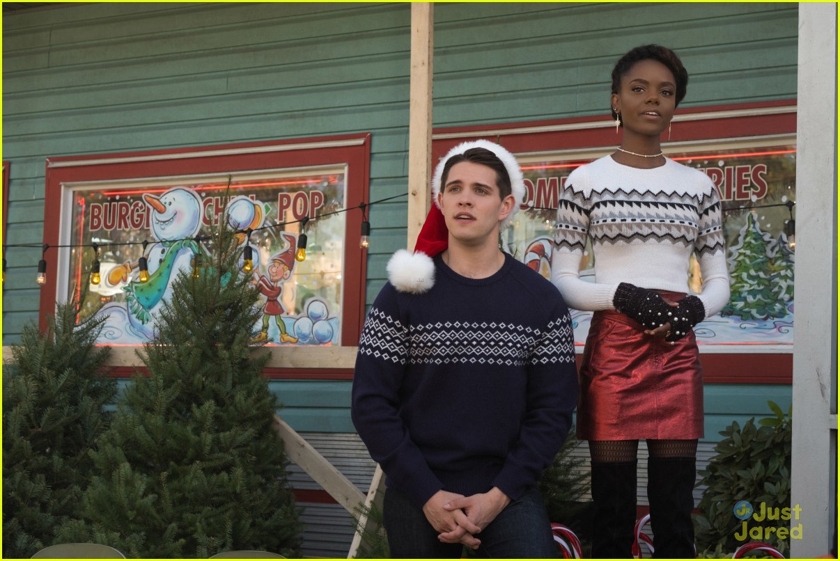 Betty's Serpent Dance on 'Riverdale' Was Supposed to Make You