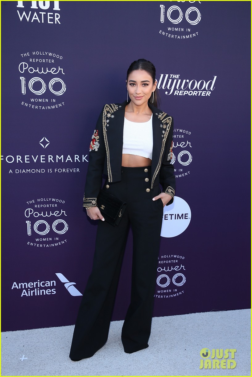 Shay Mitchell & Yara Shahidi Join Forces at THR's Women In