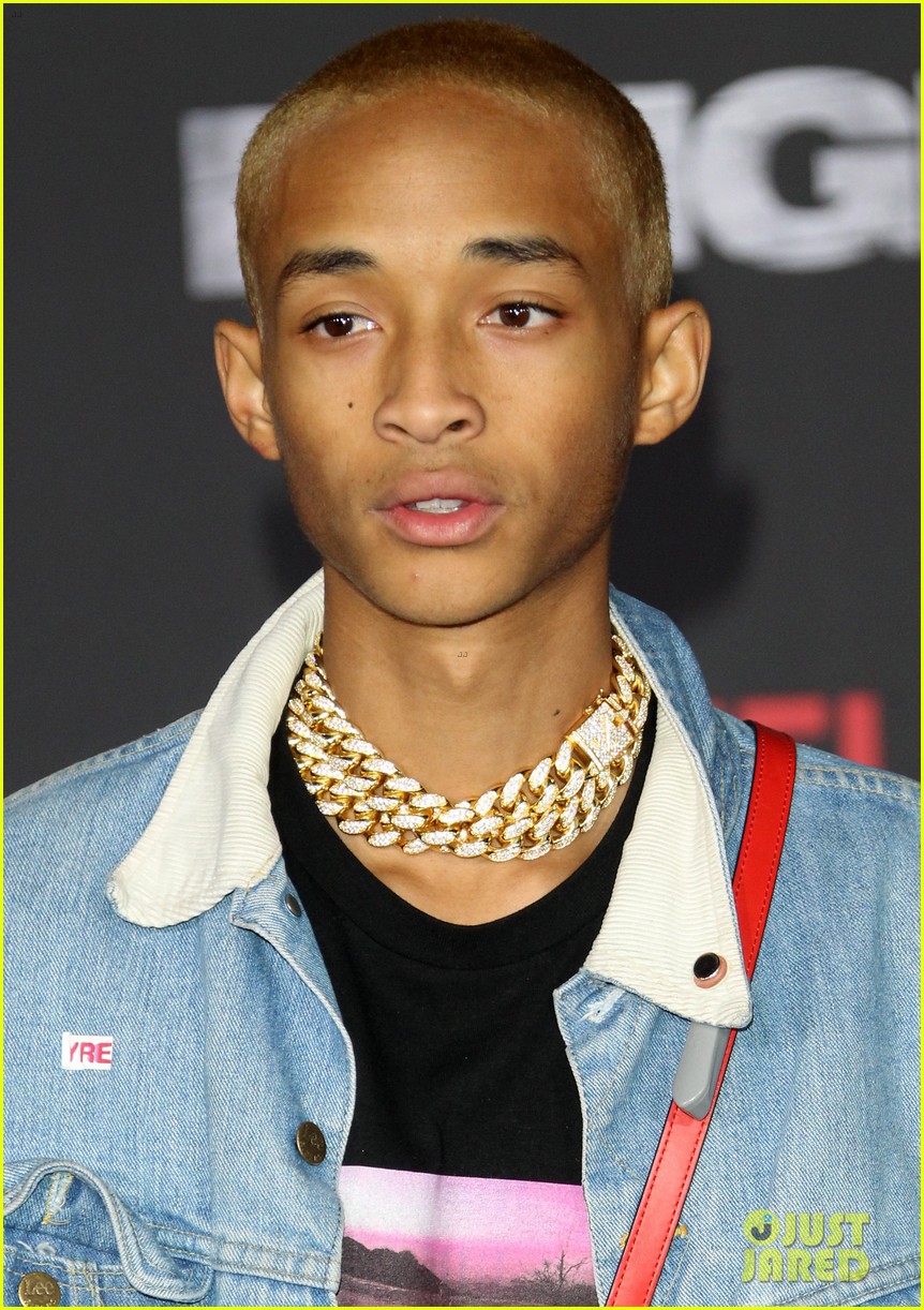 Jaden Smith Supports His Dad Will at the Premiere of 'Bright'! | Photo ...