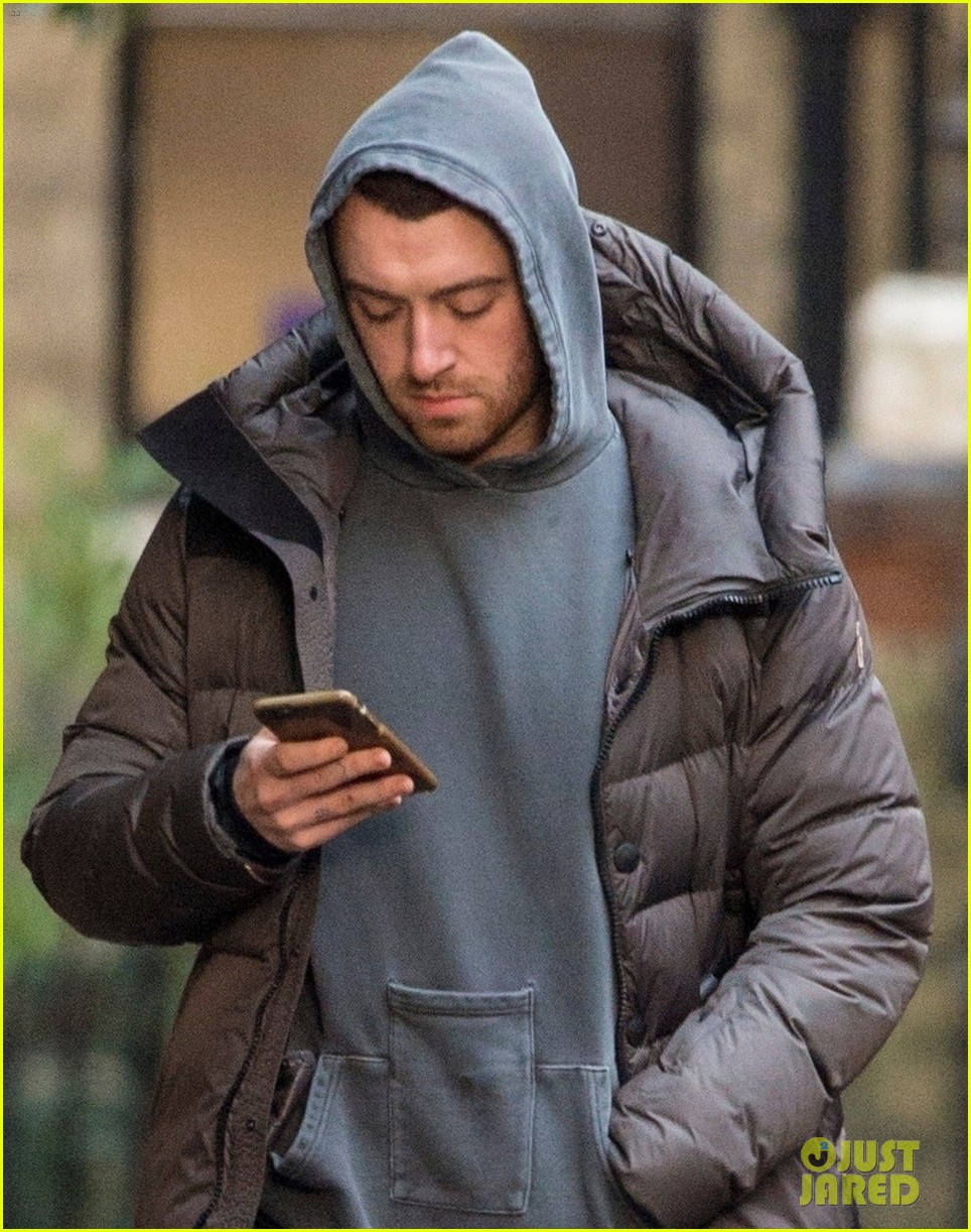 Sam Smith is Back Home in London for the Holidays! | Photo 1129719 ...