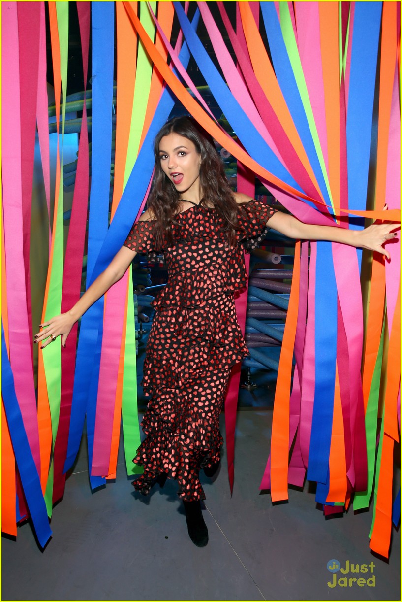 Full Sized Photo of victoria justice lilly singh 29rooms music coming