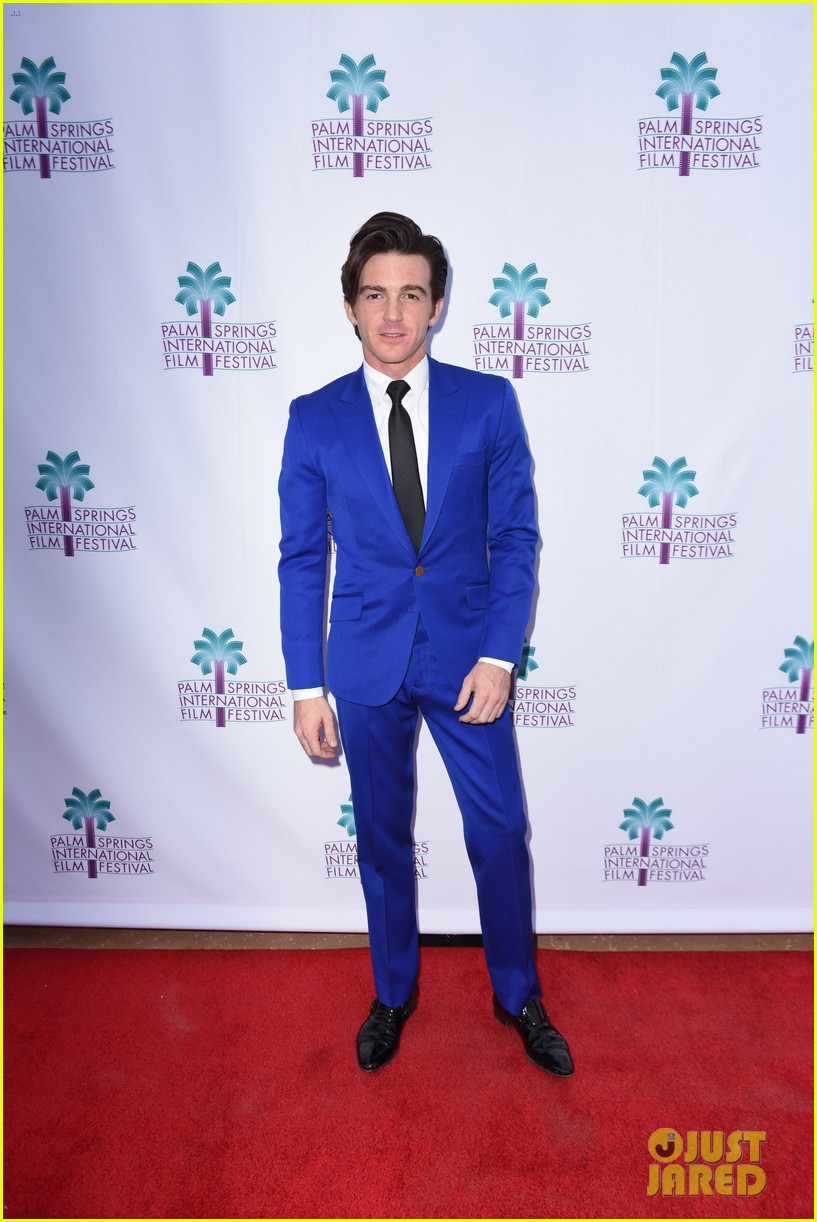 Full Sized Photo of drake bell debby ryan premiere cover versions at