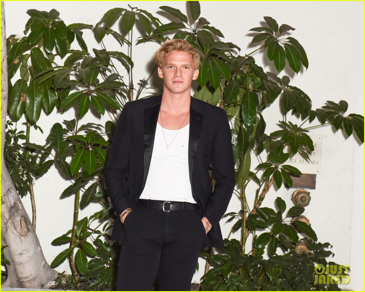 cody simpson the tide release tell my why live video 03