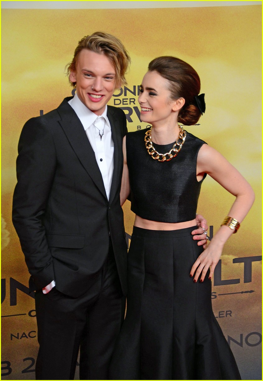 lily collins jamie campbell bower might be dating again 15