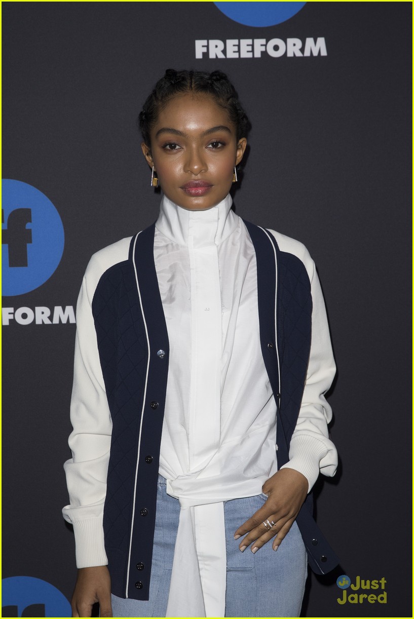 Full Sized Photo of francia raisa yara shahidi grownish cast freeform