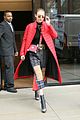 gigi hadid brigthens up the streets of nyc 06