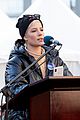 halsey shares powerful poem at womens march 2018 in nyc 02