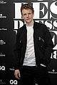 charlie heaton patrick gibson look so stylish at gq best dressed event 04