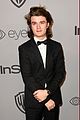 joe keery and girlfriend maika moroe couple up at instyles golden globes 2018 after party 07
