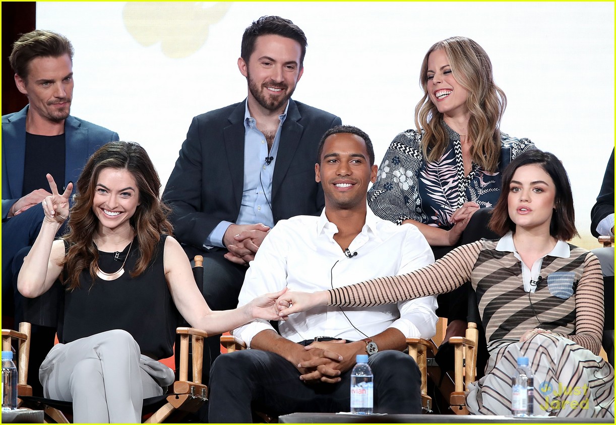 full-sized-photo-of-lucy-hale-life-sentence-tca-panel-back-vancouver-17-lucy-hale-brings-life