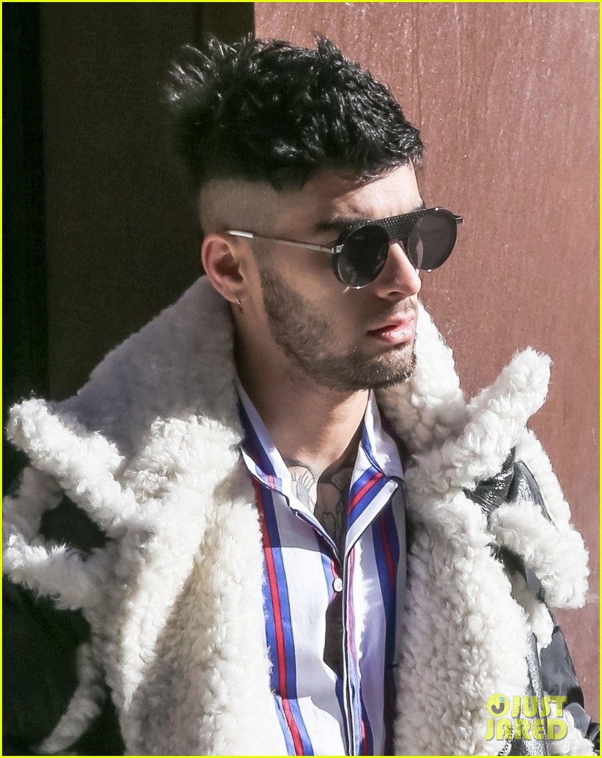 zayn malik steps out after celebraring his birthday in nyc 02