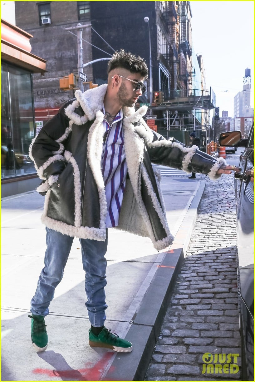 zayn malik steps out after celebraring his birthday in nyc 03