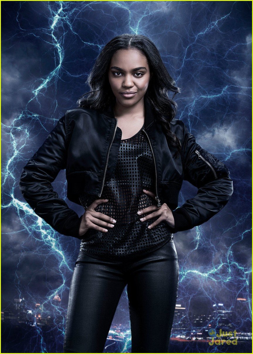 Full Sized Photo of nafessa wms talks anissa powers black lightning 05 | Black  Lightning's Nafessa Williams Dishes on Anissa Coming Into Her Powers | Just  Jared Jr.