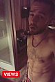 liam payne shares super hot shirtless photo from bed 04