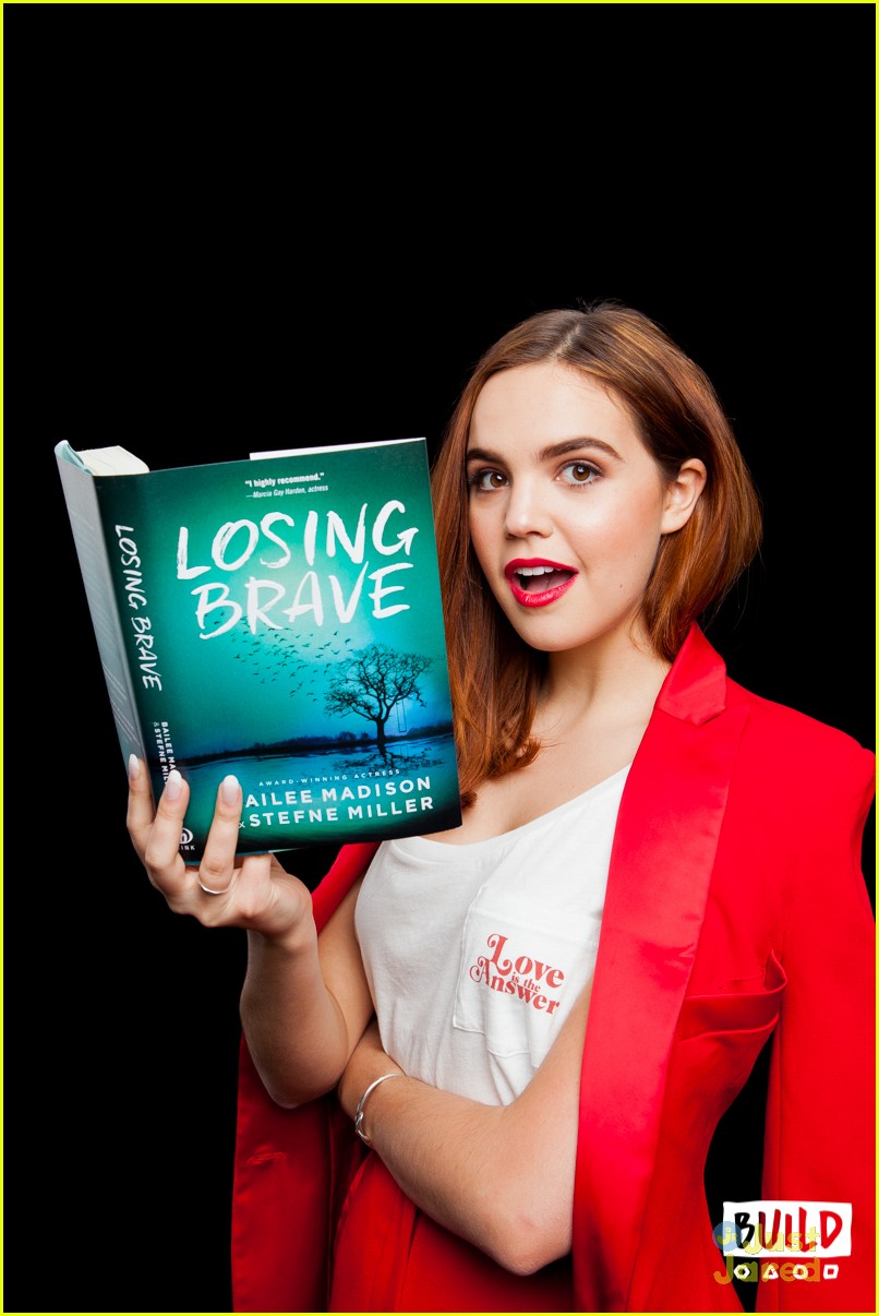 Bailee Madison Brings ‘Losing Brave’ Promo To NYC | Photo 1137113