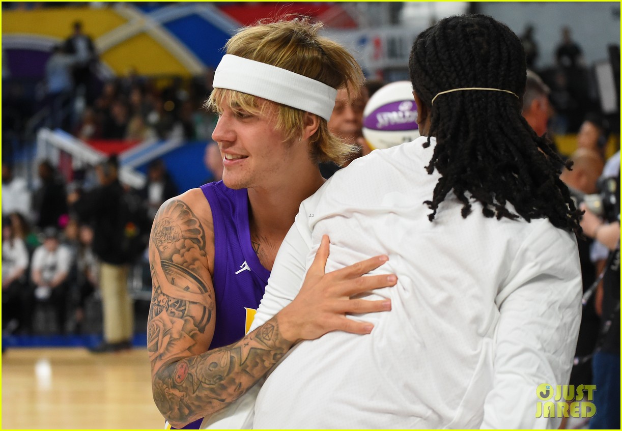 Justin Bieber Plays In The Nba All Star Game Celebrity Game Photo