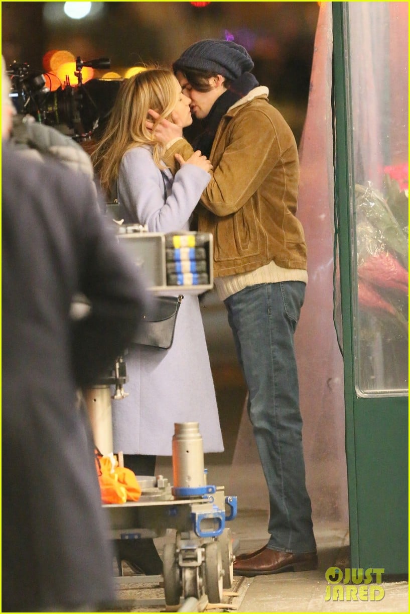 Ansel Elgort & Willa Fitzgerald Begin Filming 'The Goldfinch' in NYC