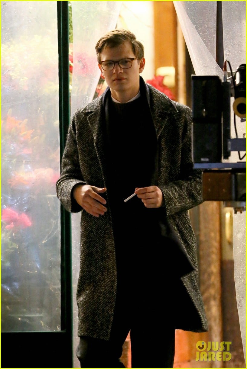 Full Sized Photo of ansel elgort gets into character on the goldfinch