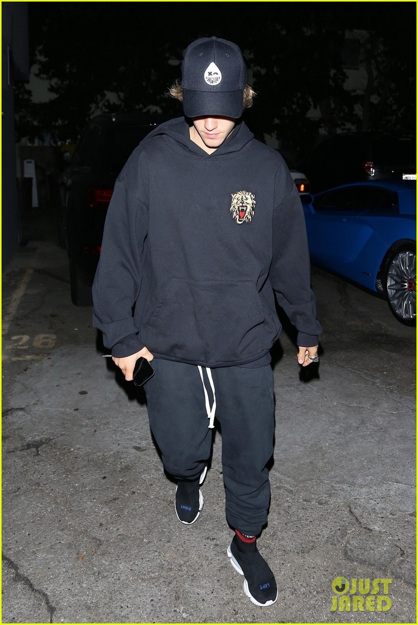 Justin Bieber Heads Out in His Hot New Car After Working in the Studio ...