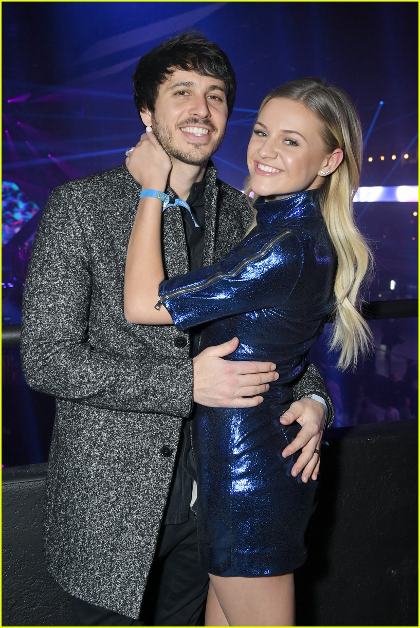 Kelsea Ballerini & Husband Morgan Evans Couple Up For Super Bowl Party ...