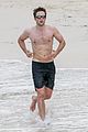 robert pattinson bares ripped body while shirtless in antigua 05