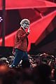 ed sheeran delivers tear jerking supermarket flowers performance at brit awards 2018 03