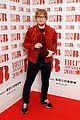 ed sheeran delivers tear jerking supermarket flowers performance at brit awards 2018 05