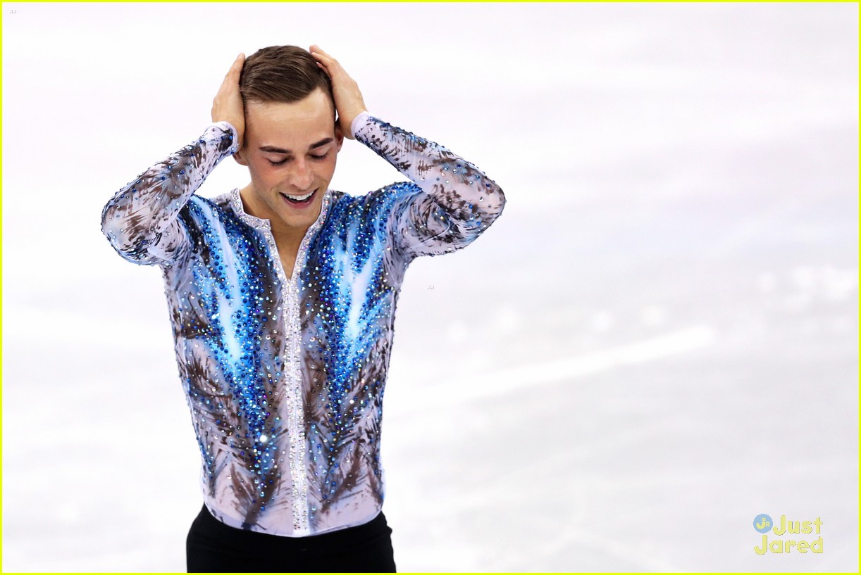 Full Sized Photo of figure skating team event usa bronze selfie pic 08 ...