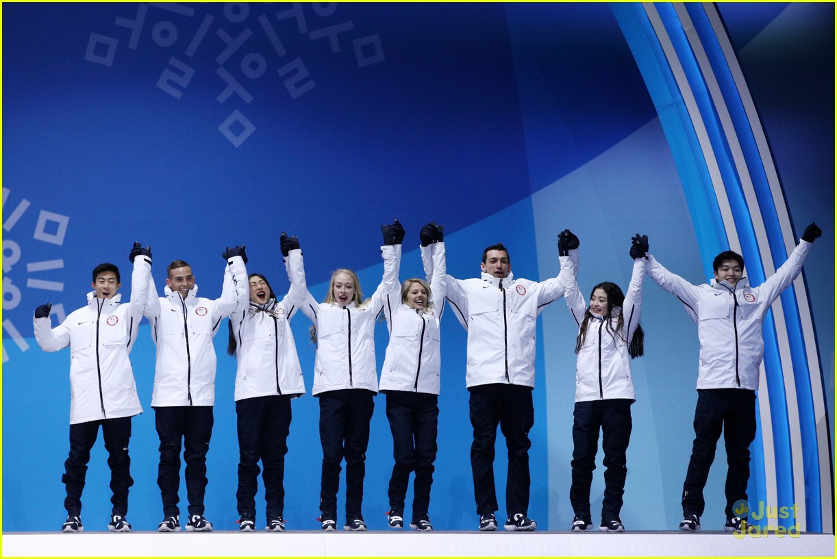 Full Sized Photo of figure skating team event usa bronze selfie pic 12 ...