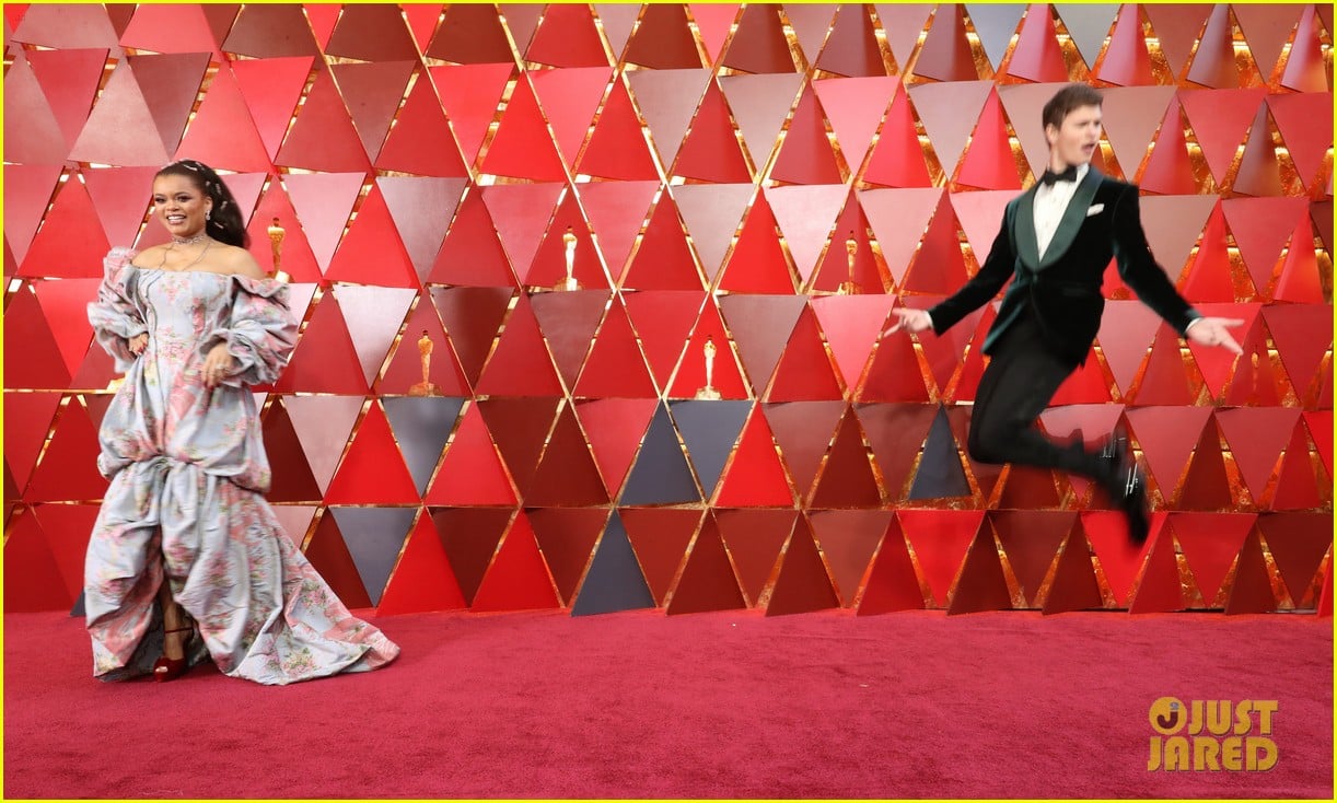Full Sized Photo of ansel elgort violetta komyshan eiza gonzalez 2018