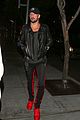 justin bieber keeps it casual for birthday dinner at mastros steakhouse 03