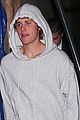 justin bieber keeps it casual for birthday dinner at mastros steakhouse 04