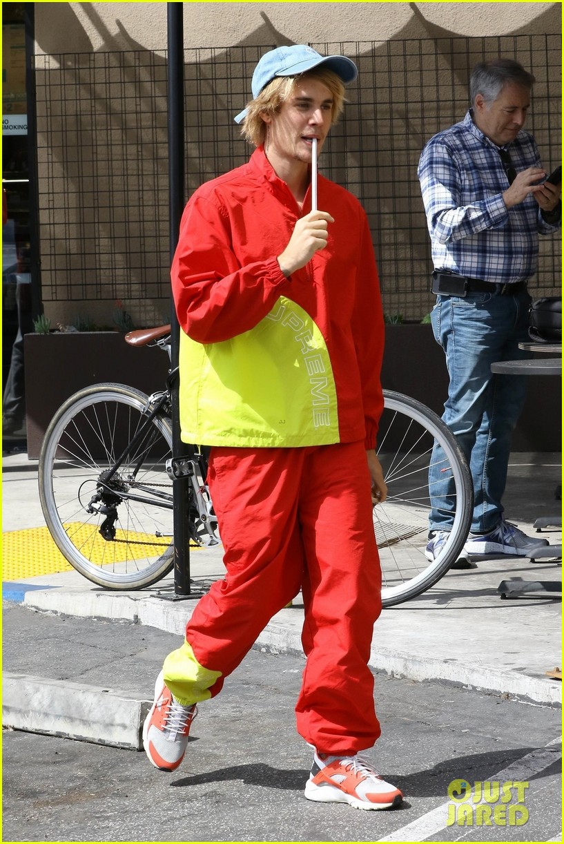 justin bieber red pants