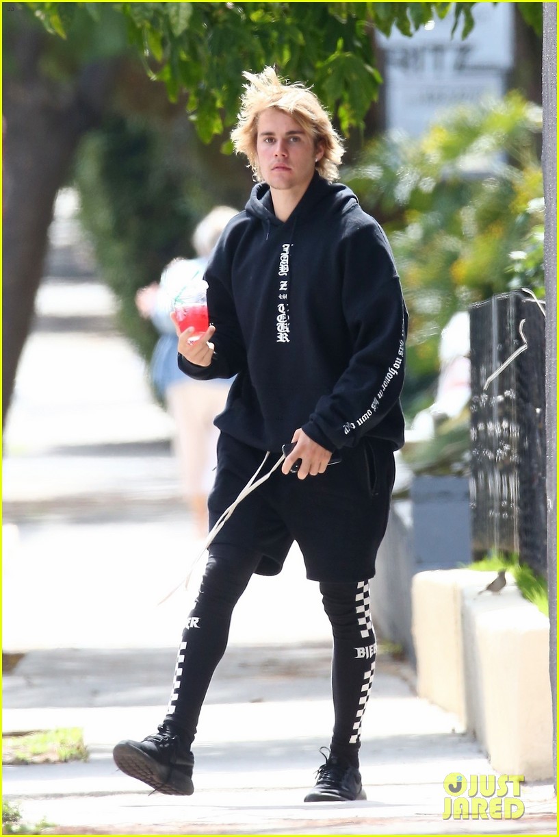 Full Sized Photo of justin bieber tank top after gym 16 | Justin Bieber ...