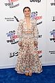 zoey deutch and haley lu richardson join forces at spirit awards 2018 07