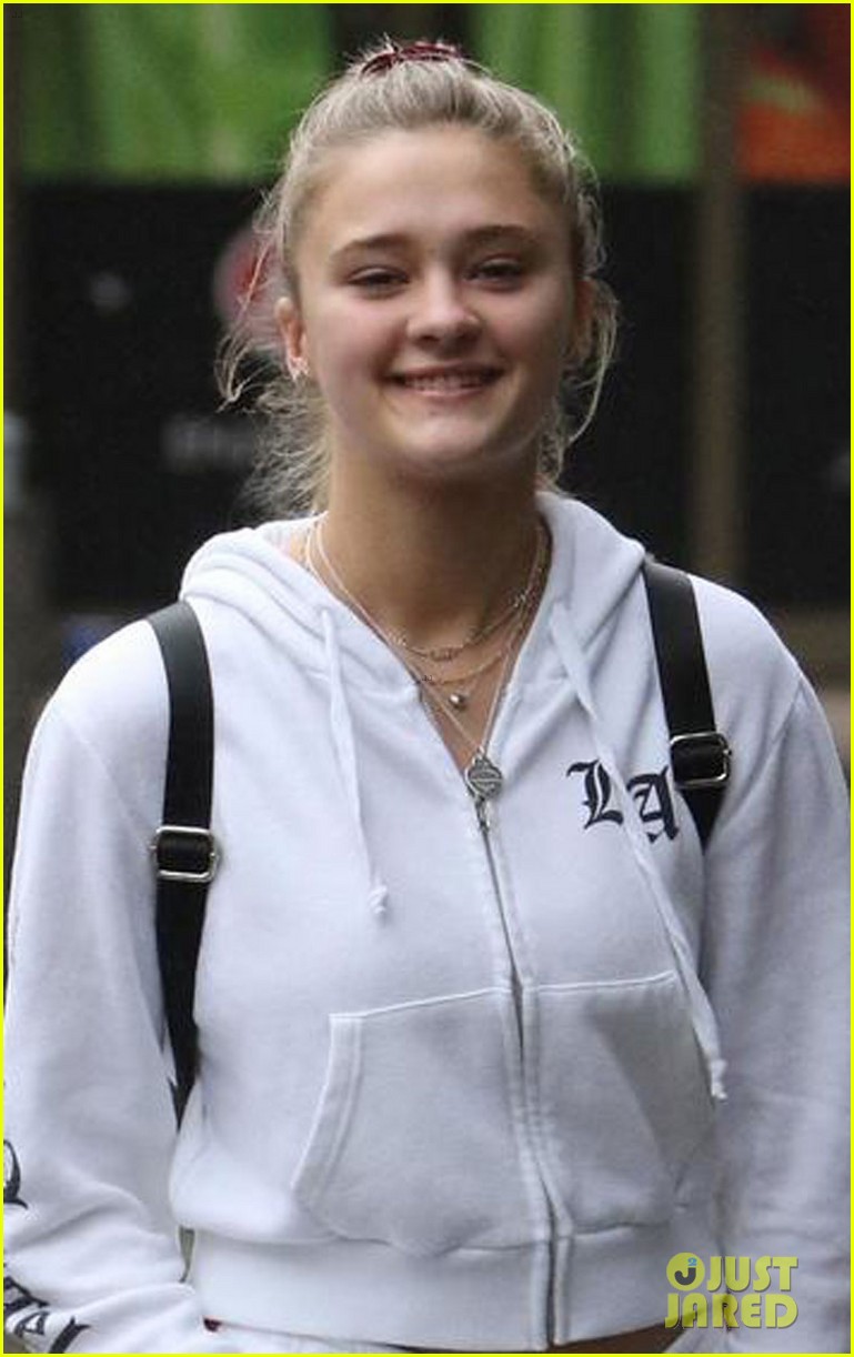 Lizzy Greene Is Loving The Vancouver Scenery While Filming New Show