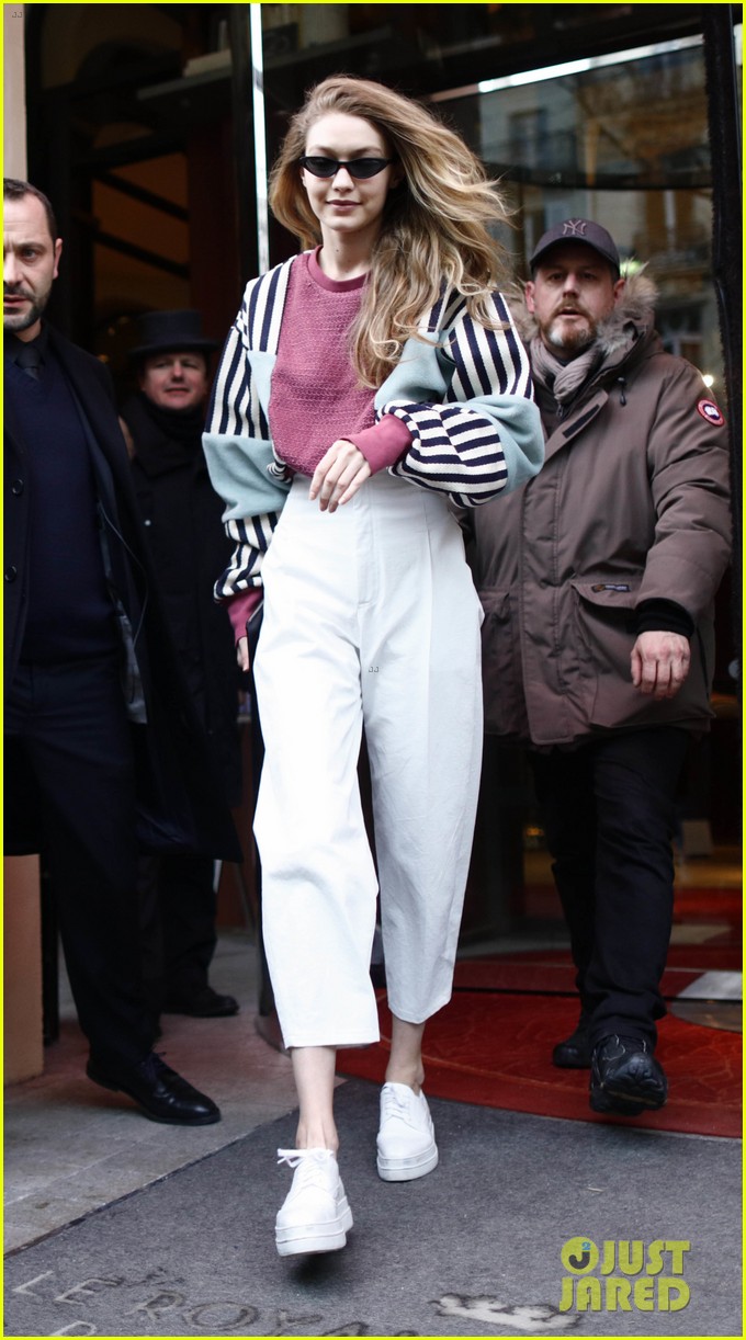 Gigi Hadid Slays Yet Another Runway for Isabal Marant | Photo 1143678