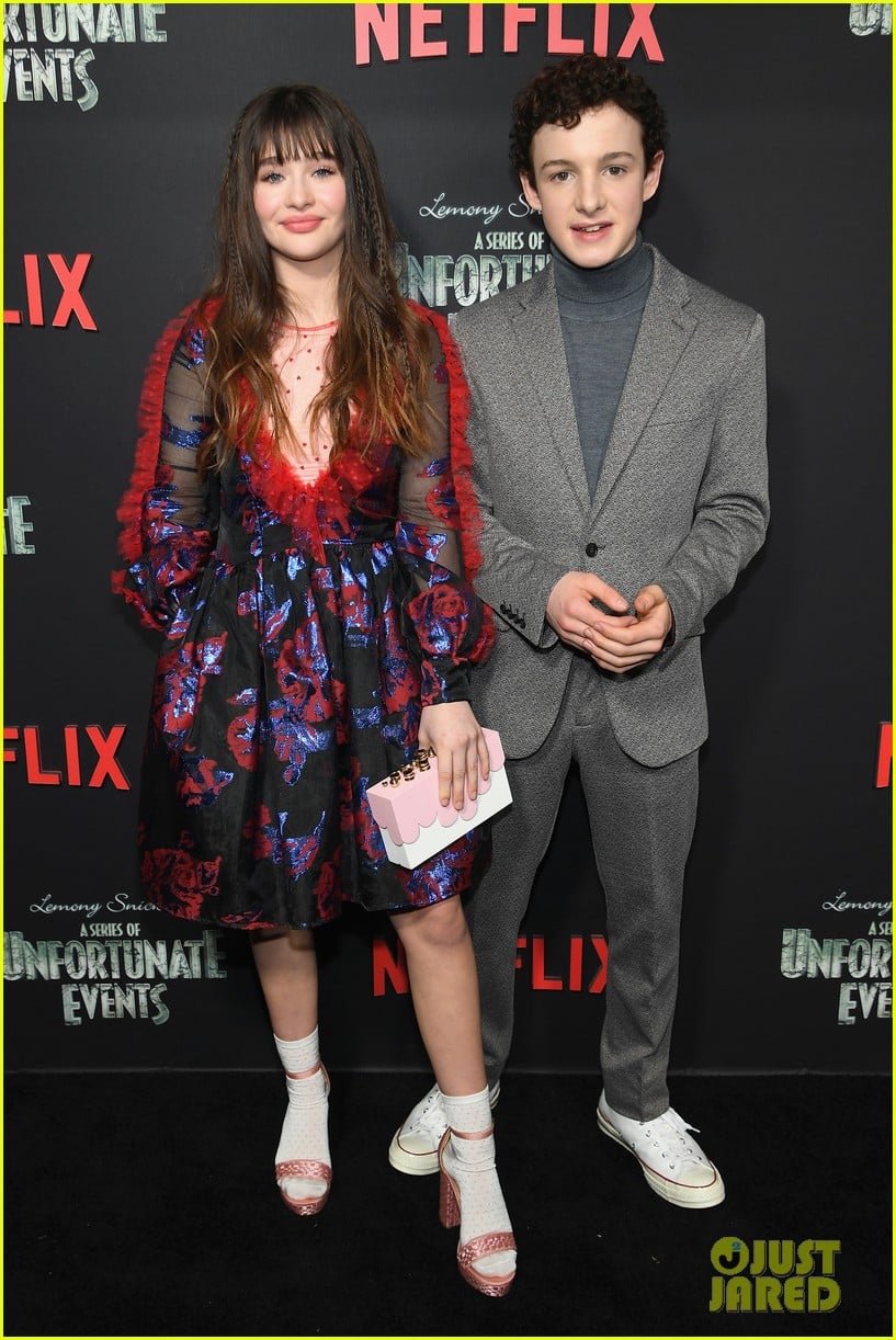 Malina Weissman & Louis Hynes Strike a Pose at 'Series of Unfortunate ...