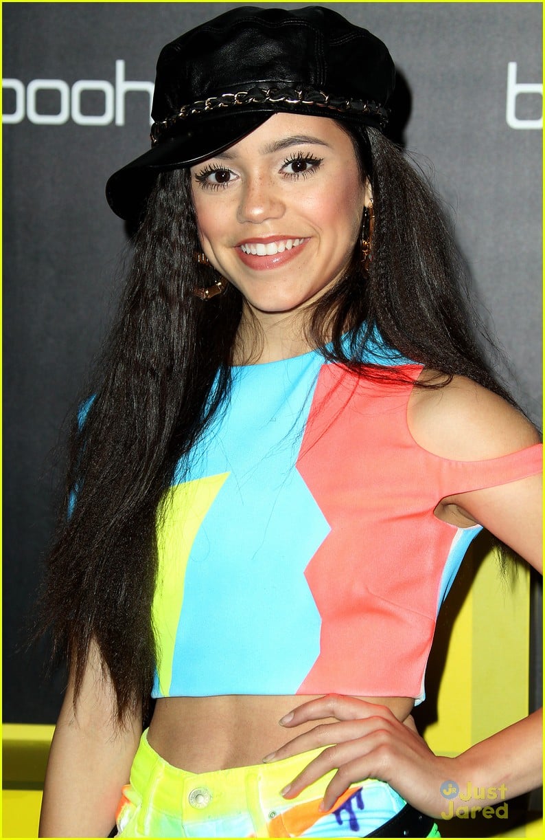 Jenna Ortega Rocks Bright & Fun Outfit For boohoo's Block Party | Photo