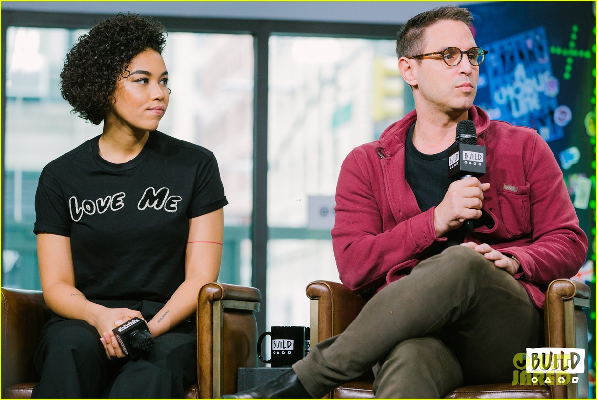 Full Sized Photo of nick robinson katherine alexandra greg build late