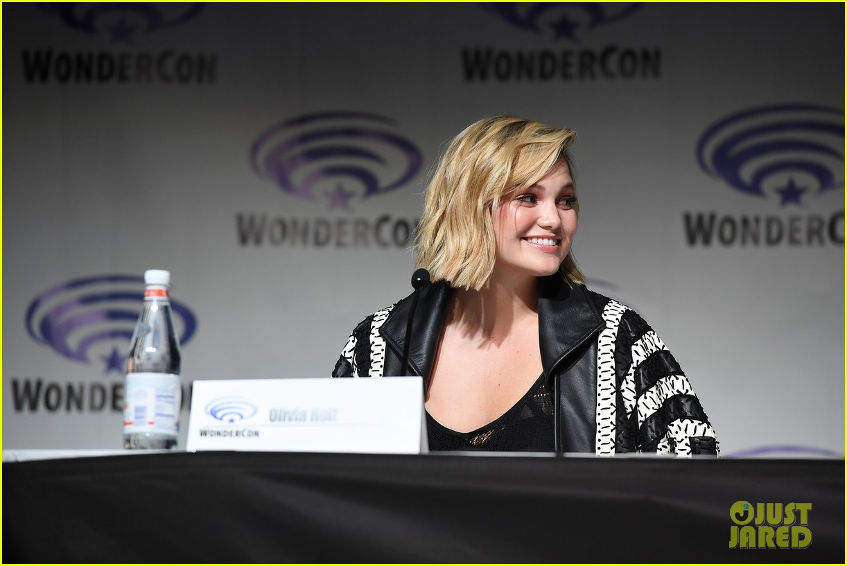 Olivia Holt & Aubrey Joseph Bring 'Marvel's Cloak & Dagger' to
