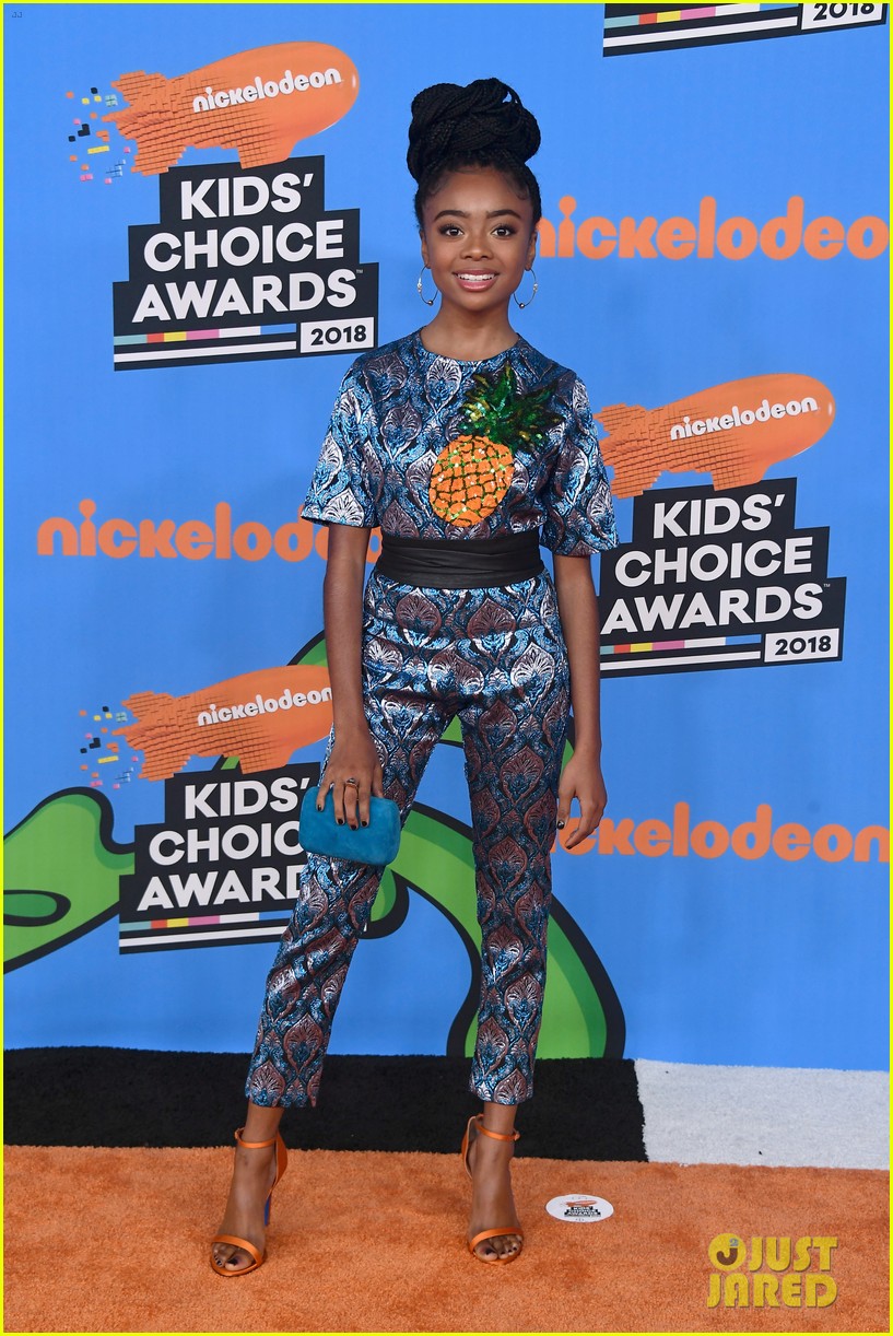 Bunk'd's Peyton List & Skai Jackson Wear the Pants at Kids Choice